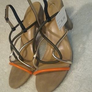 Comfort Orange Gold green and black strapy heels